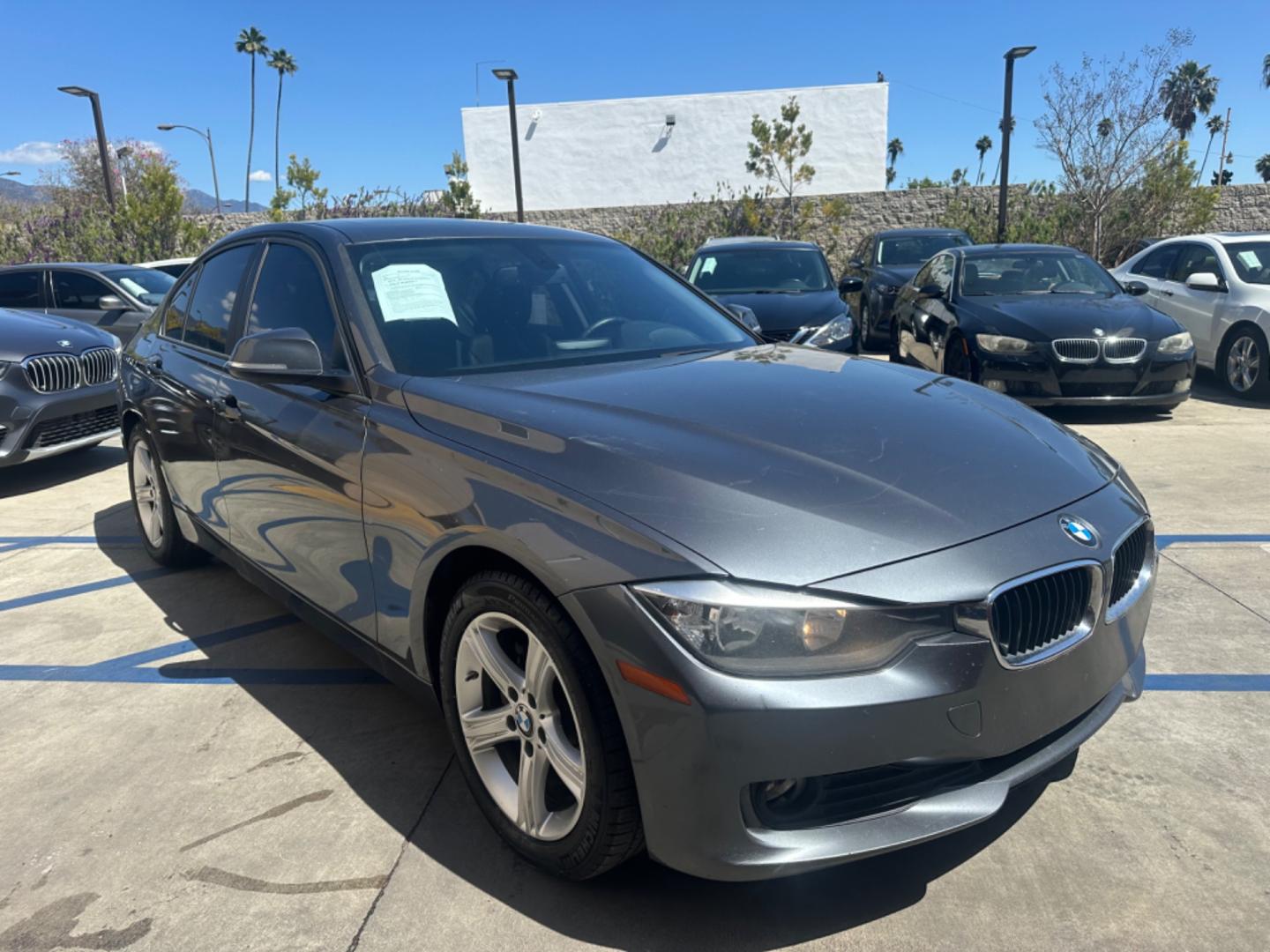 2014 Gray /Black BMW 3-Series leather (WBA3B1C52EK) with an 4 Cylinder engine, Automatic transmission, located at 30 S. Berkeley Avenue, Pasadena, CA, 91107, (626) 248-7567, 34.145447, -118.109398 - Moon-roof! Premium package! this 2014 BMW 3-Series 320i Sedan looks and drives well. Looking for a reliable and stylish vehicle in Pasadena, CA? Look no further! We have this sleek 2014 BMW 3-Series 320i Sedan available at our dealership. Whether you have perfect credit or are concerned about your c - Photo#7